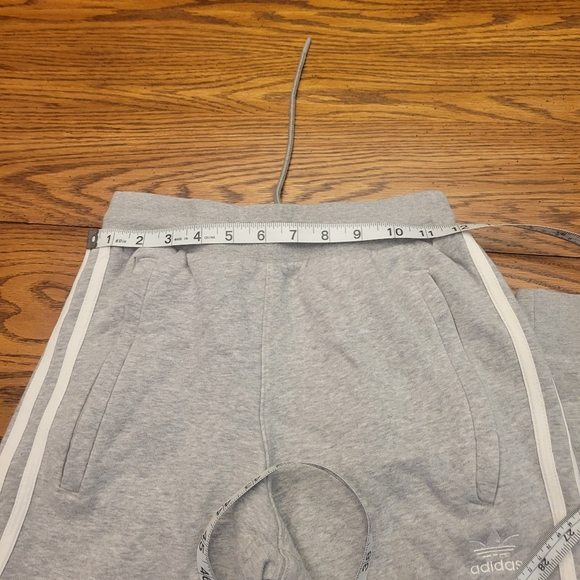 Adidas Men's Light Gray Striped Track Pants Sweat Pants Size XS - Picture 7 of 10
